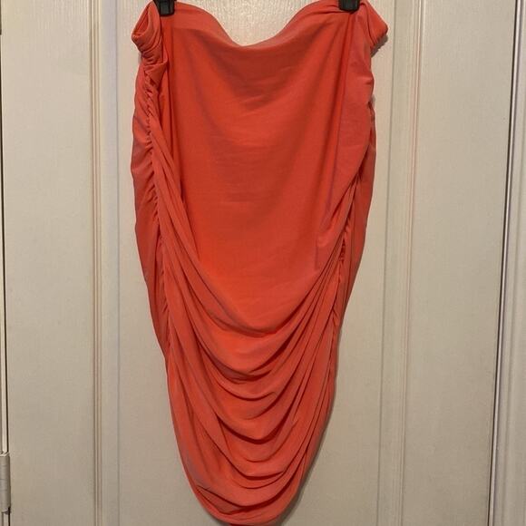 NWT Express One Shoulder Crop and Skirt Set Size XL - Picture 1 of 10